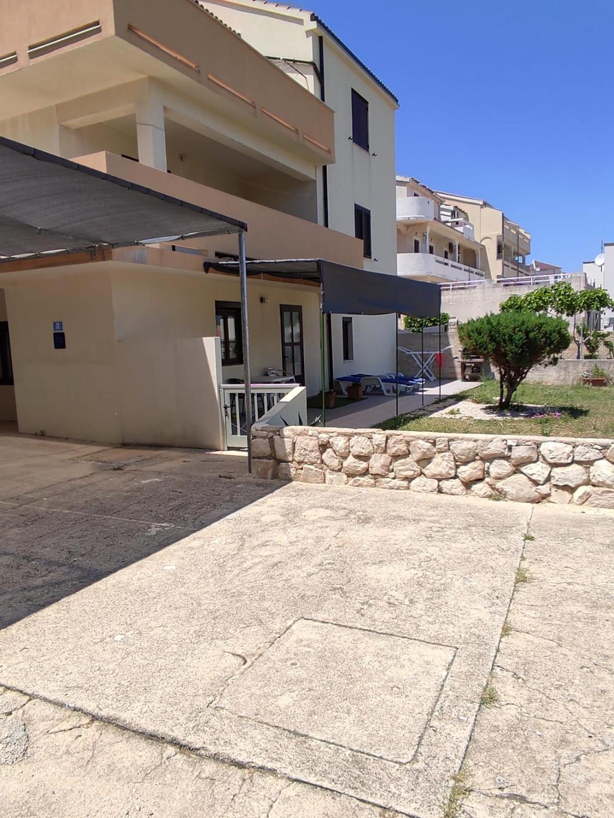 Apartments Lucia Pag Town Exterior foto